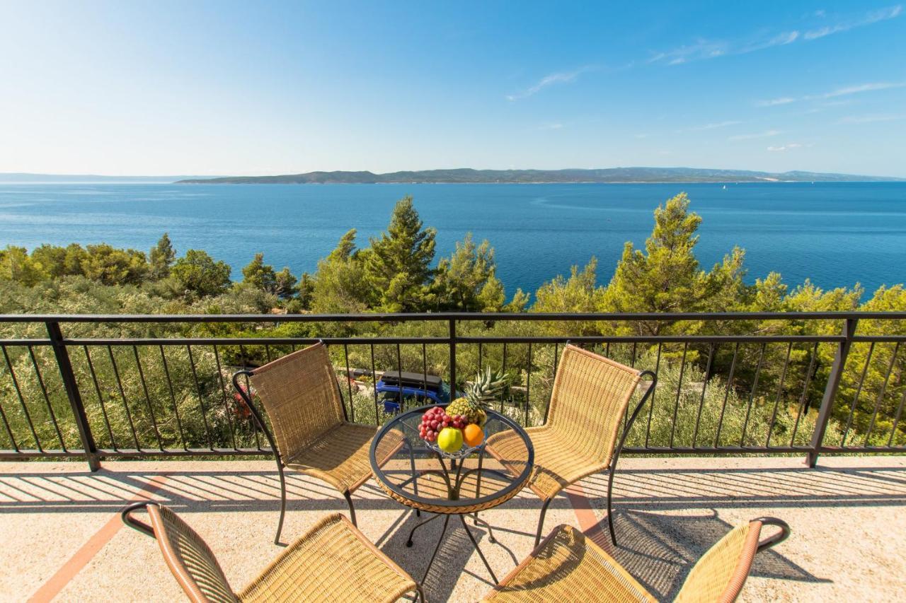 Near The Beach Apartments Jagodia Брела Екстериор снимка